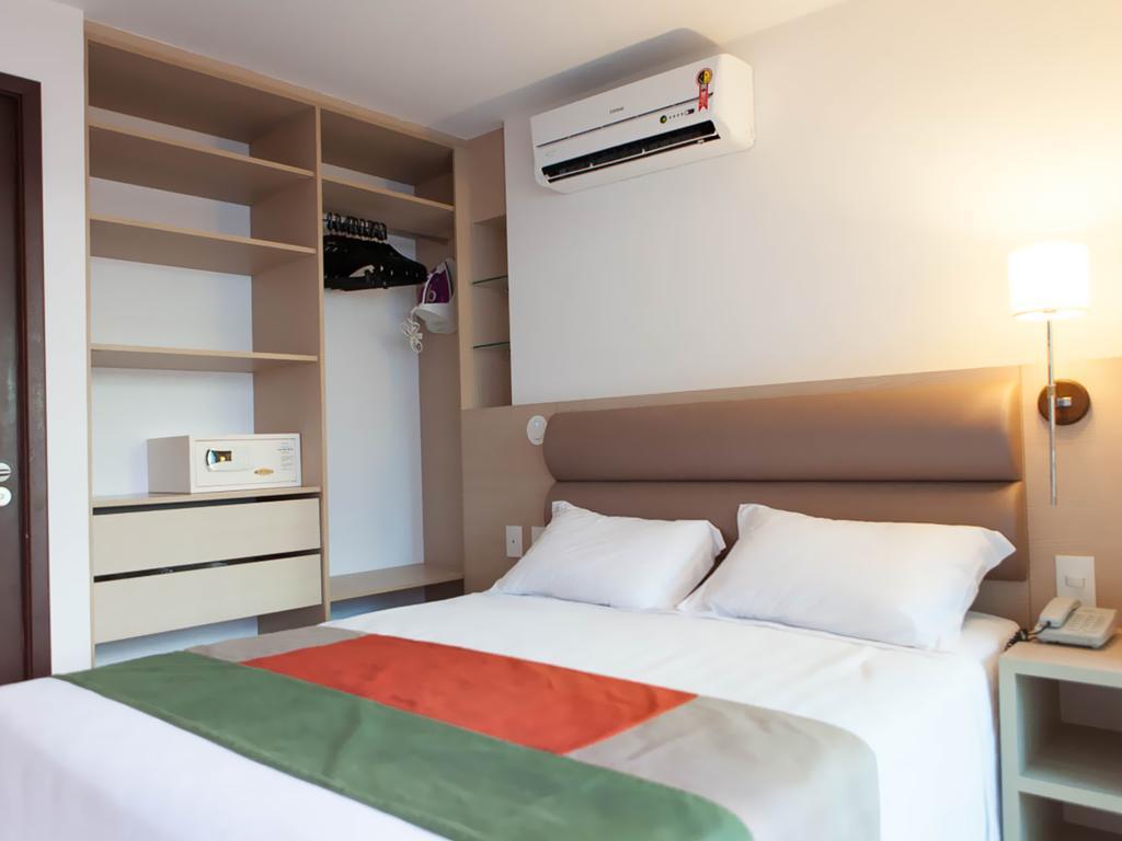 Apartamento 17º Andar Beira Mar Com 2 Quartos ฟอร์ตาเลซา ภายนอก รูปภาพ